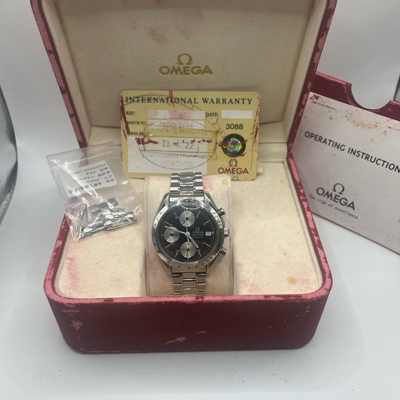 Omega Speedmaster - Picture 7 of 7